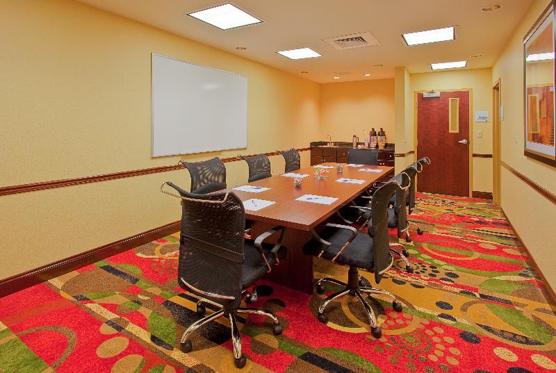 Holiday Inn Express Hotel & Suites Pensacola-West Navy Base By Ihg Beach Haven Exterior foto